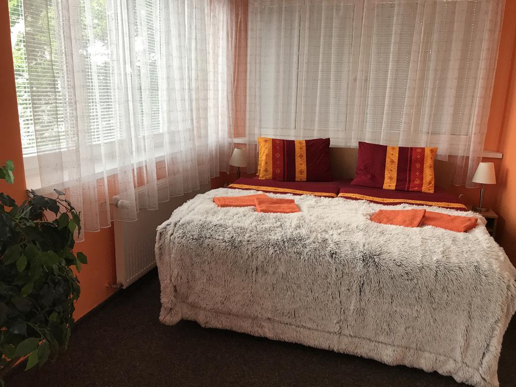 Hotel Bohemia Jičín Exteriör bild